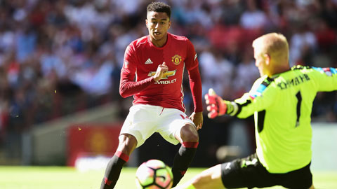 Bàn thắng đẹp nhất tháng 8 của M.U thuộc về Lingard