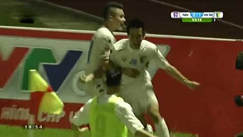 Văn Quyết ghi bàn quyết định cho HN T&T 
