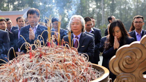 Báo Bóng đá hành hương về cội nguồn khu căn cứ K9 – Đá Chông