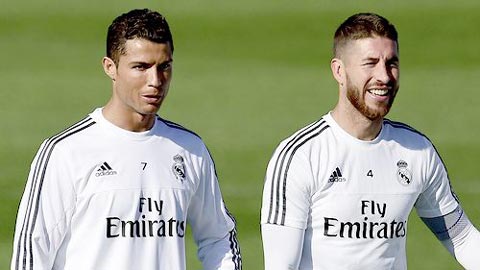 Ronaldo kiến tạo đẳng cấp cho Ramos ghi bàn trên sân tập