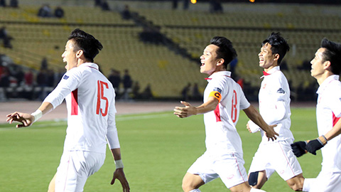Hai cú sút phạt khiến Afghanistan khiếp vía của tuyển Việt Nam