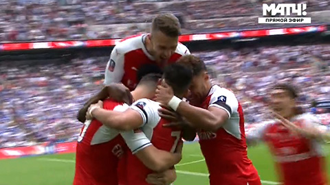 Alexis Sanchez mở tỉ số trận đấu ( Arsenal 1-0 Chelsea)