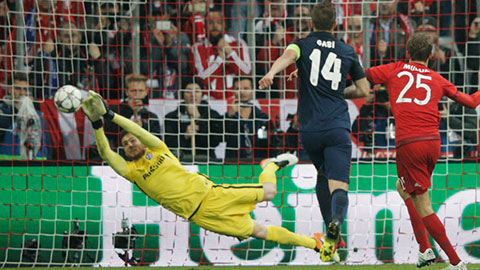 20 pha cứu thua đỉnh nhất mùa giải 2016/17