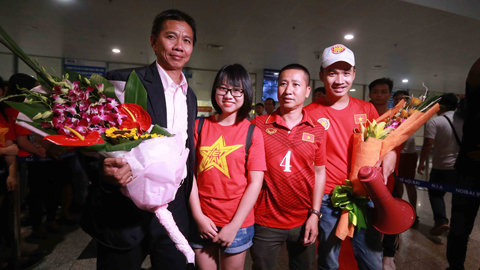U20 Việt Nam về nước trong sự chào đón nồng nhiệt