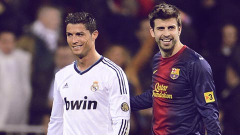 Ronaldo và Pique như hình với bóng trước khi là kình địch