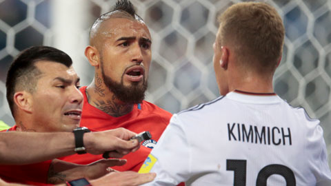 Nổi điên, Vidal định tẩn đồng đội ở Bayern Munich