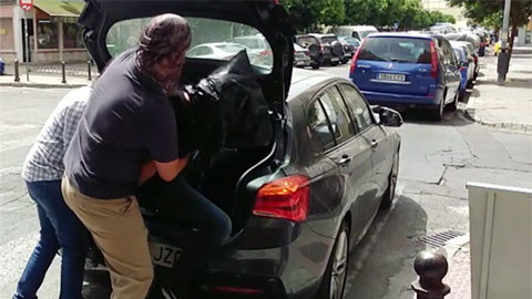 Cựu sao Man City ra mắt đội bóng mới vô cùng độc đáo