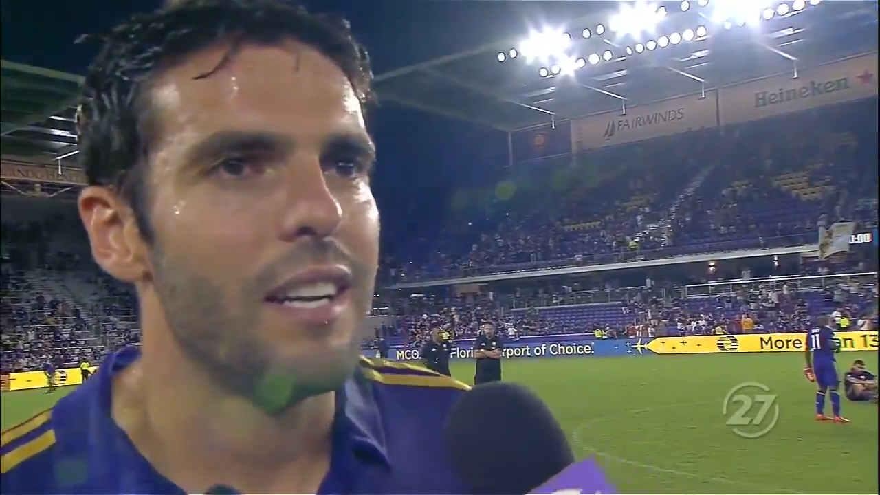 Kaka nghẹn ngào chơi trận đấu cuối cùng tại Orlando City 