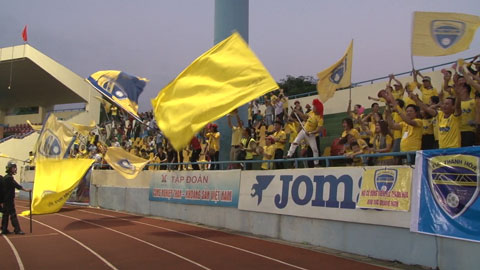CĐV Thanh Hóa đem phong cách cổ vũ Châu Âu đến V.League