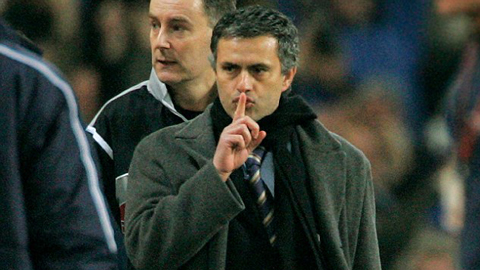  Những khoảnh khắc điên rồ nhất của Mourinho