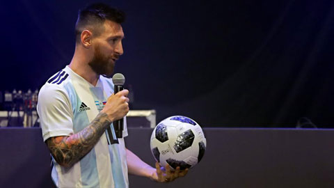 Messi và các nhà vô địch thế giới thử nghiệm bóng của World Cup 2018