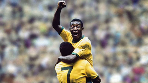 50 năm trước, Pele đã có những cách di chuyển hiện đại