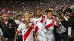 Peru vẫn dự World Cup, Italia hết hy vọng