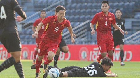 Màn trình diễn chói sáng của Công Phượng trước U23 Thái Lan