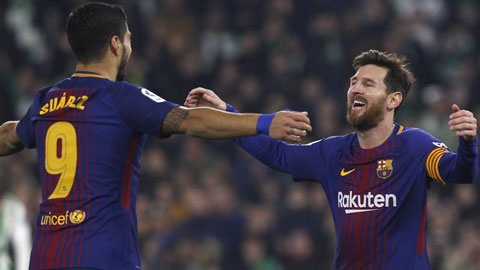 Barca chơi tiqui taca từ sân nhà trước Real Betis