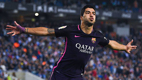 Suarez định đoạt derby Catalan 2016/17