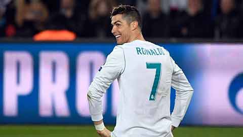 Các huyền thoại nói gì về Ronaldo?