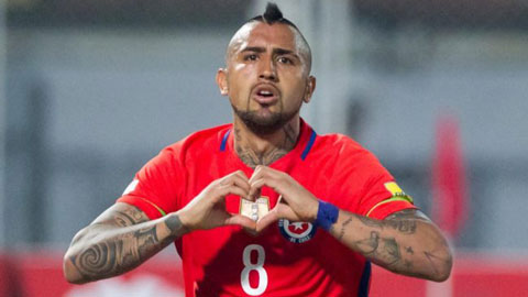 Cú vô lê hoàn hảo của Arturo Vidal vào lưới Thụy Điển