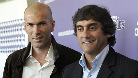 Zidane và Francescoli luôn duy trì mối quan hệ bạn bè thân thiết.