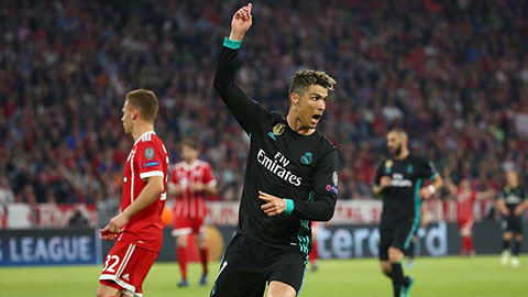 Ronaldo bỏ bóng vô cùng hài hước