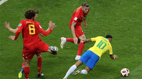 Neymar lại giả vờ ngã kiếm penalty trước Bỉ 