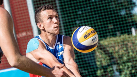 Tiết lộ: Ivan Perisic từng là tuyển thủ bóng chuyền bãi biển  