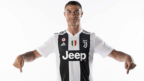 Ronaldo tỏ rõ tham vọng trong ngày ra mắt Juventus