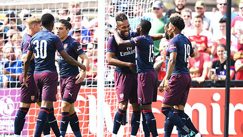 Boreham Wood 0-8 Arsenal