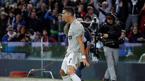 Ronaldo tỏa sáng giúp Juve dễ dàng hạ gục Udinese