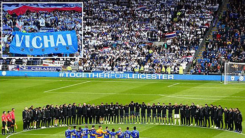 Nhòe lệ với hình ảnh cố chủ tịch Vichai cùng Leicester hành quân đến Cardiff