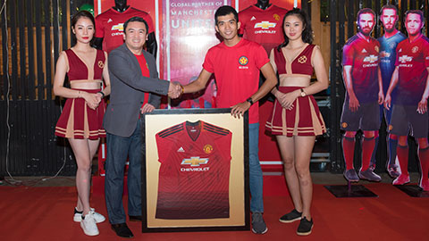 Dwight Yorke trở lại Việt Nam theo lời mời của MUSVN