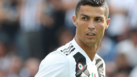 10 pha kiến tạo ảo diệu của Ronaldo