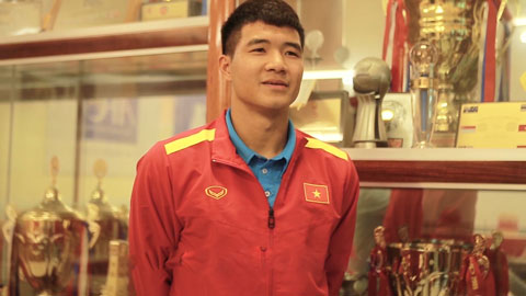 Đức Chinh tiết lộ thần tượng Ronaldo, mê bún chả Hà Nội