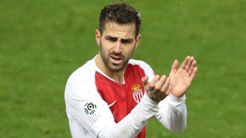 Fabregas ghi bàn đầu tiên cho Monaco, giúp đội nhà giành chiến thắng