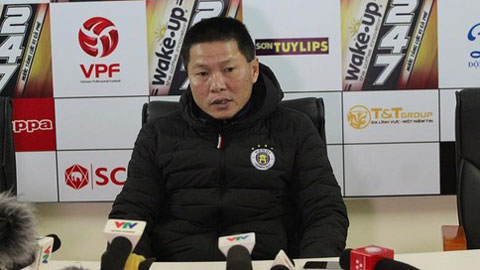 HLV Chu Đình Nghiêm: 'Hà Nội may mắn thắng Quảng Ninh'