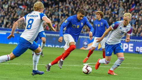 Mbappe giật gót kiến tạo khó tin cho Griezmann ghi bàn