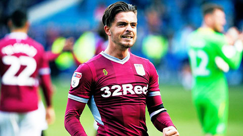 Sao Aston Villa solo từ sân nhà qua 5 cầu thủ như Messi