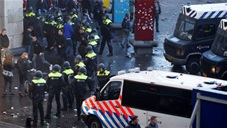 120 fan Juve bị bắt giữ vì mang vũ khí và tấn công fan Ajax