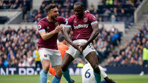 Sao West Ham ăn mừng nhạy cảm khi ghi bàn vào lưới Tottenham