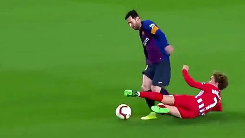 Phát cuồng với những pha rê bóng sỉ nhục các cầu thủ lớn của Messi