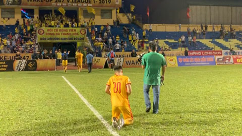 Tân binh U22 Việt Nam - Trọng Hùng làm điều đặc biệt sau khi tỏa sáng đậm nét 