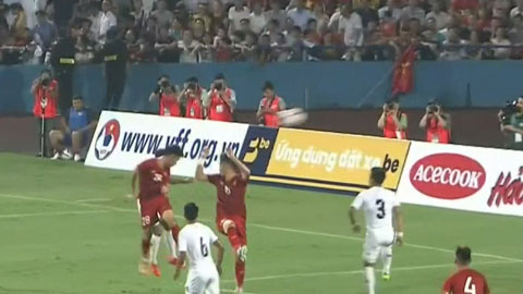 Trọng Hùng đánh đầu suýt nhân đôi cách biệt (U23 Việt Nam 1-0 U23 Myanmar)