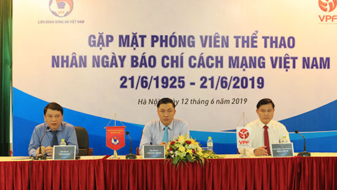 VFF và VPF gặp mặt, chúc mừng các nhà báo thể thao 