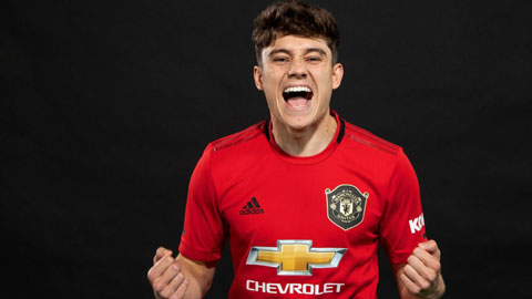 M.U ra mắt tân binh đầu tiên Daniel James