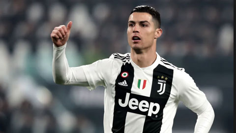 Những khoảnh khắc ấn tượng của Ronaldo sau 1 năm tại Juve