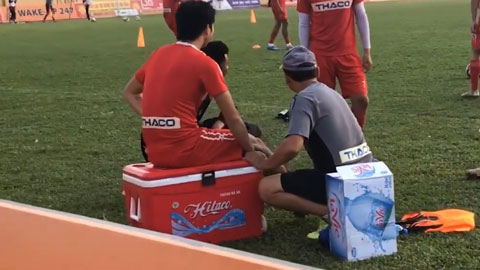 Tuấn Anh nhận chăm sóc đặc biệt, Hồng Duy chọc giận 'người khổng lồ'