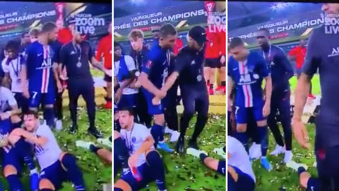 Mbappe đẩy Neymar ra ngoài, không cho ăn mừng Siêu cúp Pháp cùng đồng đội