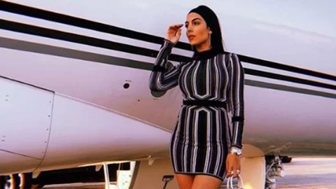 Georgina Rodriguez đeo đồng hồ đính kim cương khi ngồi Rolls-Royce