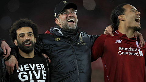 Juergen Klopp: HLV luôn đặt học trò trên tất cả