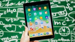 iPad 9.7 inch 2018 giảm giá sốc xuống mức 'không thể tin nổi'